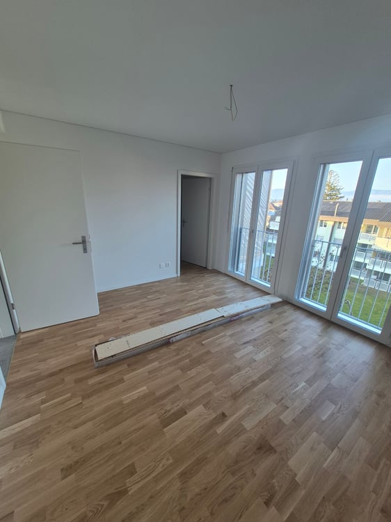neu erstellte 1.5 Attika Wohnung mit toller Terrasse mit Weitsicht 8