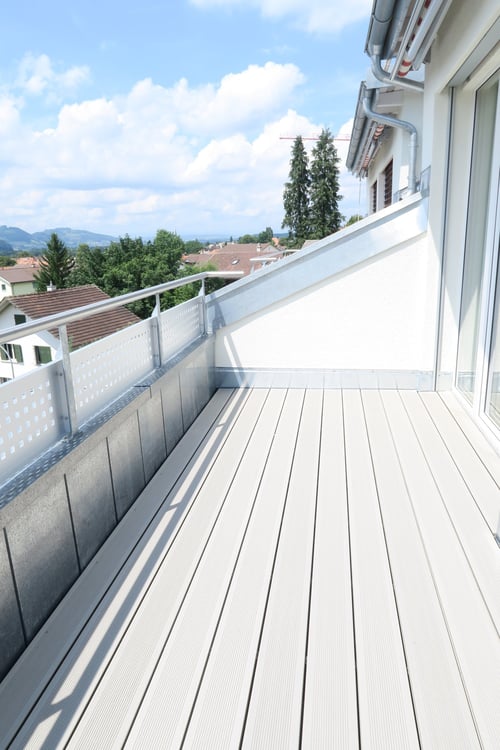 Dachwohnung mit toller Aussicht 9