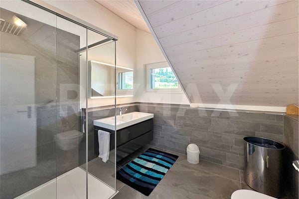 Ihr Wohntraum in Seenähe: Neuwertige 1.5-Zimmer-Maisonette mit Panorama und Top-Ausbaustandard 11