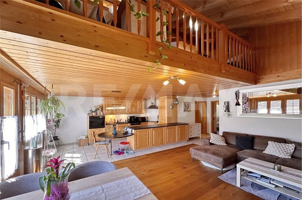 Grosszügige Maisonettewohnung im sonnigen Simmental, 10 Minuten von Spiez 3