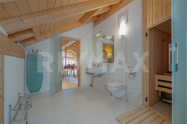 Weitblick. Privatsphäre. Exklusivität. Dachmaisonette über dem Thunersee (auch als Zweitwohnsitz) 11