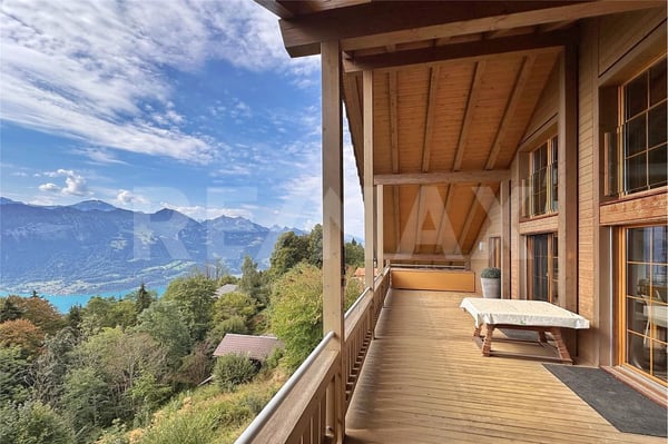 Weitblick. Privatsphäre. Exklusivität. Dachmaisonette über dem Thunersee (auch als Zweitwohnsitz) 12