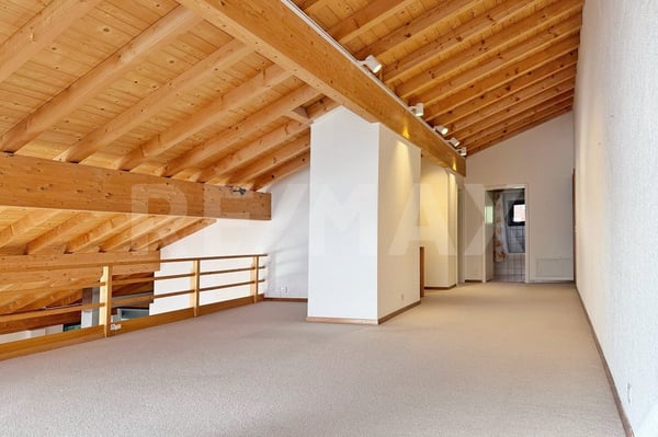 Maisonette-Wohnung in Sigriswil mit Berg- und Seeblick 11