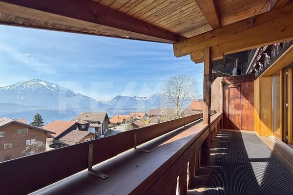 Ein Bijou mit See- und Bergsicht 6