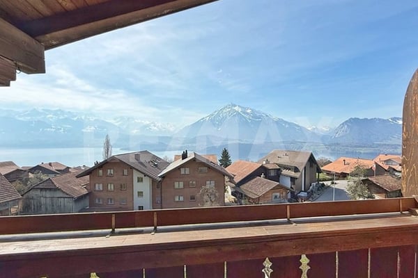 Ein Bijou mit See- und Bergsicht 2