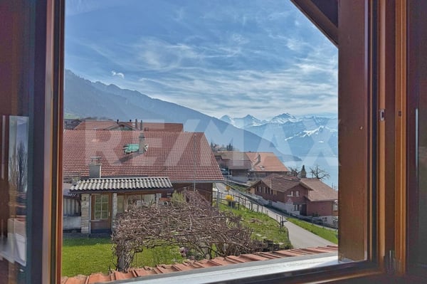 Ein Bijou mit See- und Bergsicht 9