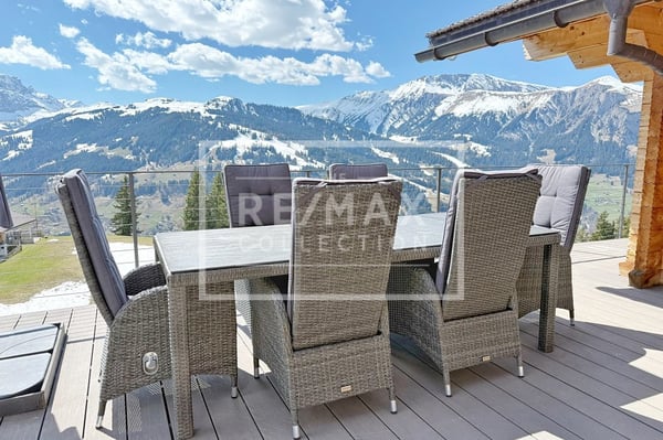 Exklusives Wohnen mit einzigartigem Panorama - eine magische Perle in stilvoller Architektur 3