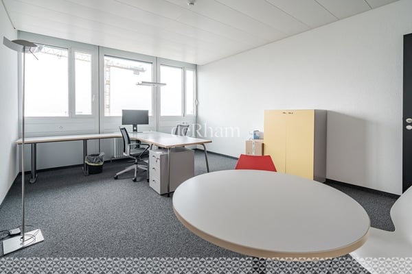 Agréables et fonctionnels bureaux de 570 m2 au coeur d'Y-PARC 2