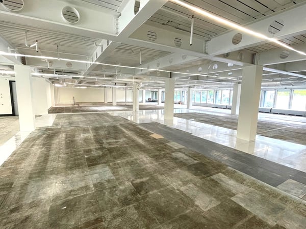 Surface polyvalente d'excellent standing de 1'194 m², divisibles dès 600 m² au rez-de-chaussée 4