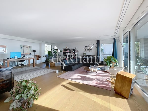 LUTRY: Splendide 1.5 avec terrasse et vue lac! 11