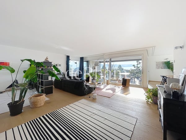 LUTRY: Splendide 1.5 avec terrasse et vue lac! 13