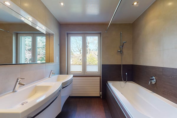 Cadre privilégié : maison individuelle avec belle parcelle arborée 12