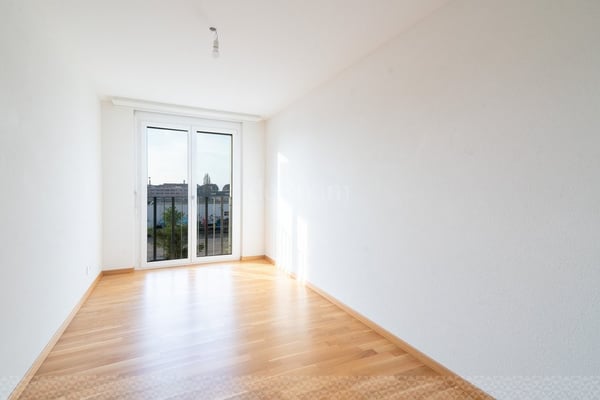 Moderne 4.5 pièces dans la résidence Sébeillon 4