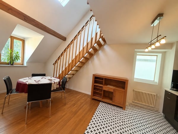 Joli 3 pièces avec mezzanine et poutres apparentes 3
