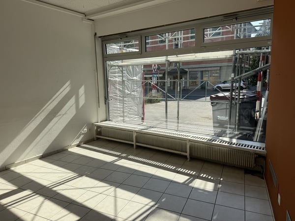 Local commercial à louer - Quartier dynamique 4