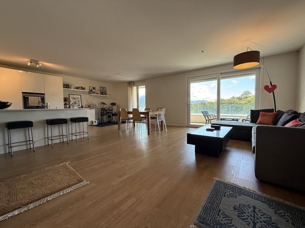 Charmant appartement contemporain de 3.5 pièces avec vue! 8