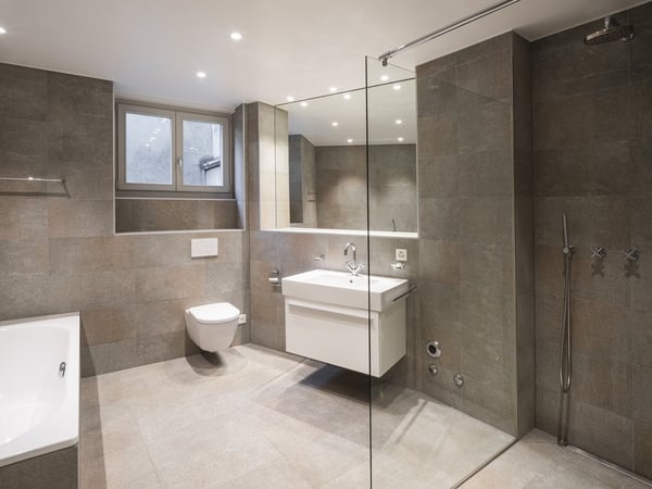 Spacieux 2.5 pièces de 87 m2 au centre-ville 5