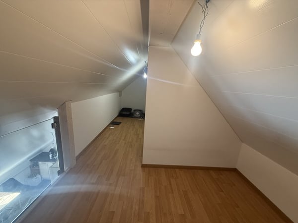 Appartement de 2.5 pièces en duplex au dernier étage 6
