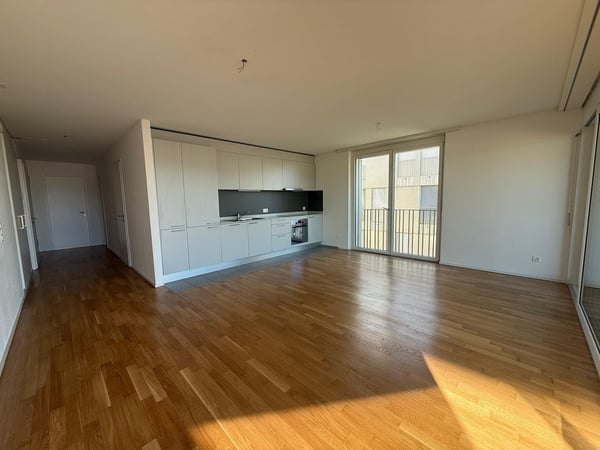 Bel appartement de 3.5 pièces avec balcon et vue 3