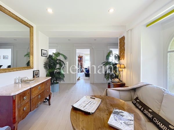 Splendide appartement de 6 pièces avec vue imprenable ! 2