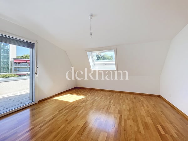 Bel appartement en attique de 3.5 pièces! 8