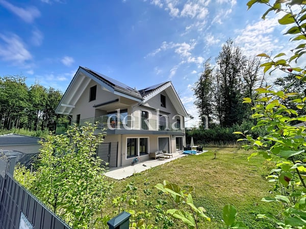 Triplex dexception dans un écrin de verdure au Mont-sur-Lausanne! 9