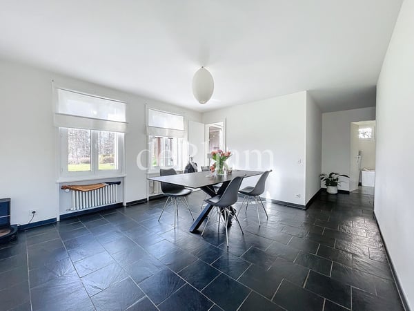 Maison individuelle de 6.5 pièces d'env. 200m2 10