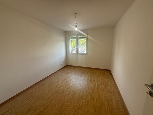 Spacieux appartement de 4.5 pièces avec grand jardin 4