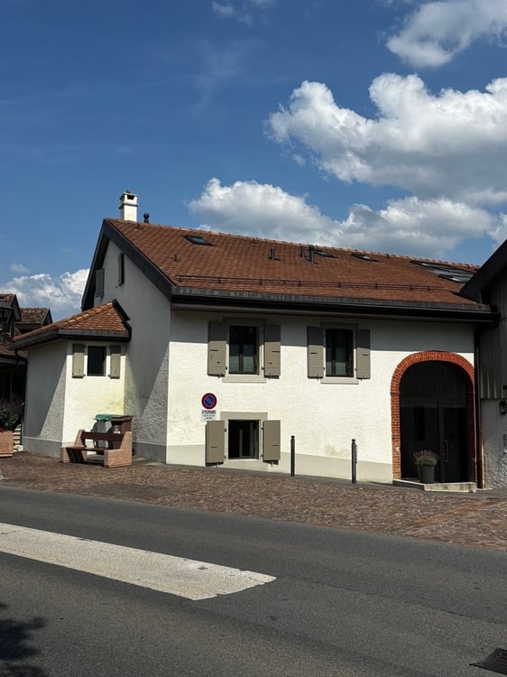 Confort et sérénité à deux pas du lac ; Loft 2,5 pièces à St-Sulpice