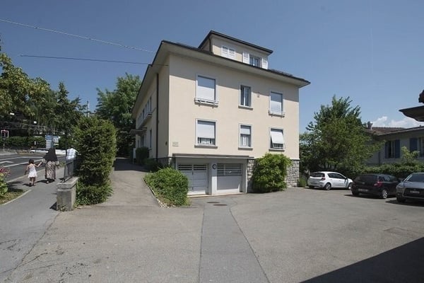 Magnifique appartement ensoleillé avec vue sur le lac 8