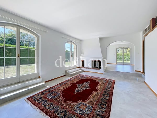 Bel appartement en duplex de 4 pièces avec jardin privatif! 2
