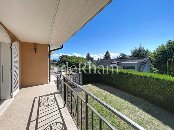 Bel appartement en duplex de 4 pièces avec jardin privatif! 7