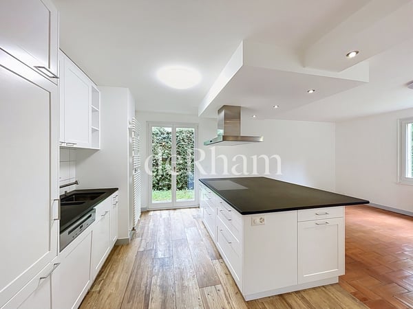 Superbe villa individuelle de 7.5 pièces, proche de toutes commodités! 2