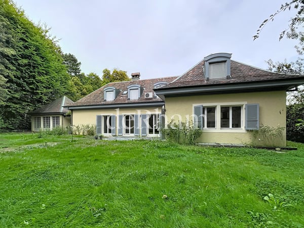 Superbe villa individuelle de 7.5 pièces, proche de toutes commodités! 13