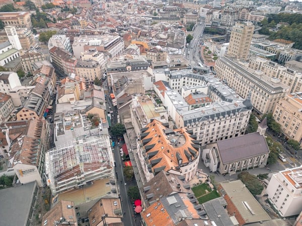 À LOUER - Magasin au coeur de Lausanne 9
