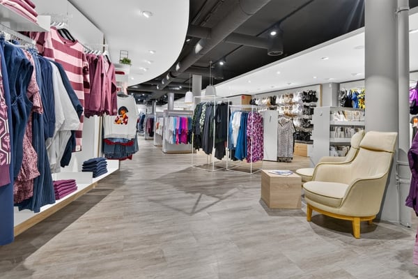 À LOUER - Magasin au coeur de Lausanne 5