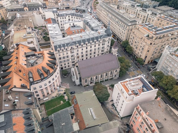 À LOUER - Magasin au coeur de Lausanne 12