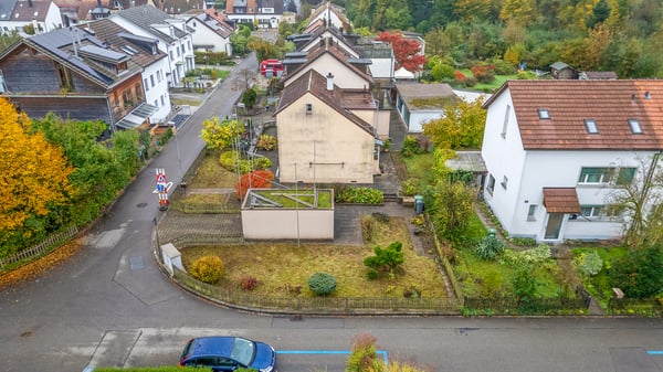 Grundstück mit bestehendem EFH und grossem Potenzial 9