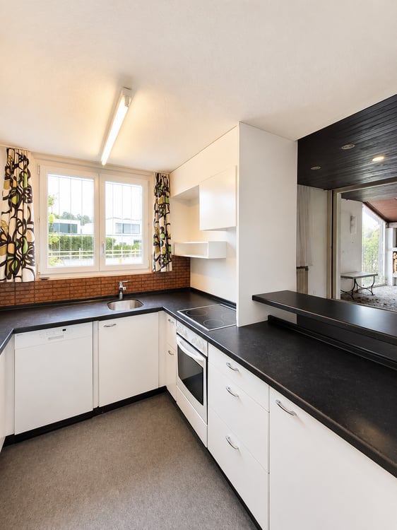 Freistehendes 5.5-Zimmer-Einfamilienhaus mit idyllischem Garten 2