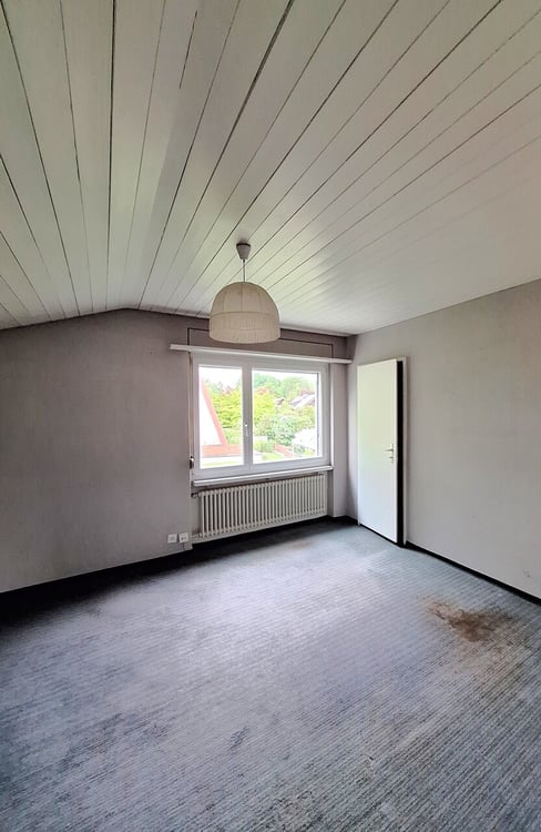 Freistehendes 5.5-Zimmer-Einfamilienhaus mit idyllischem Garten 3