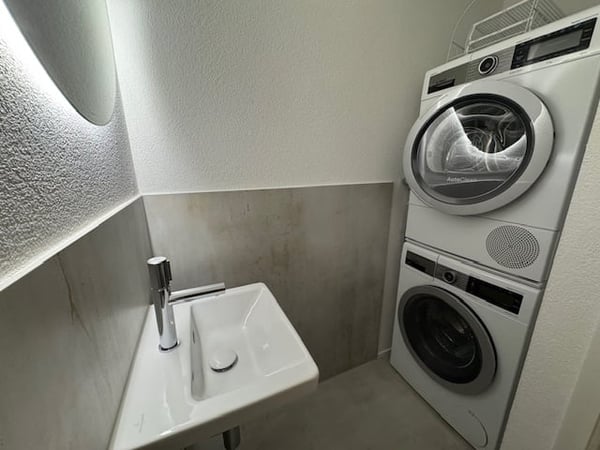 Moderne 1.5-Zimmer-Wohnung mit 3 Balkonen und zwei Einstellhallenplätzen 15