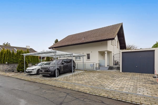 Modernes 5.5-Zimmer-Einfamilienhaus mit…