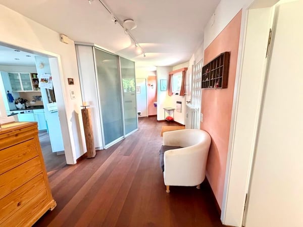 Mehrfamilienhaus (3 Wohnungen) an Traumlage - mit viel Potenzial 9