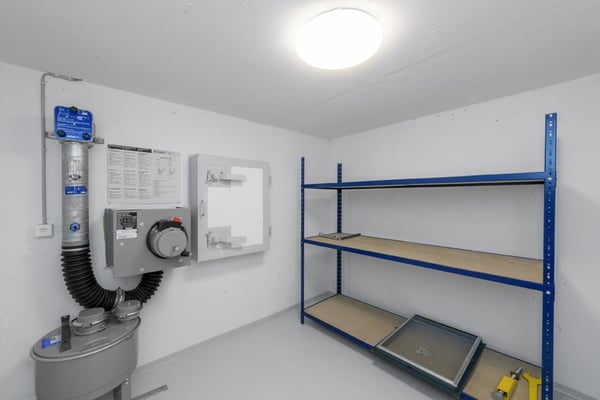 Freistehendes 5.5-Zimmer-Einfamilienhaus mit 901m² Grundstück und Ausbaupotential 25
