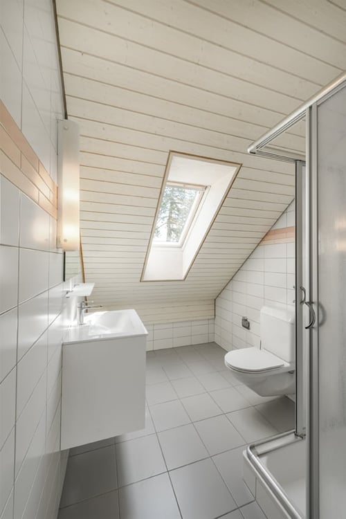 Freistehendes 5.5-Zimmer-Einfamilienhaus mit 901m² Grundstück und Ausbaupotential 18