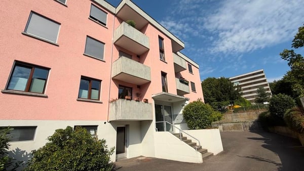 4.5-Zimmer-Wohnung mit Balkon und Garage in Köniz 13
