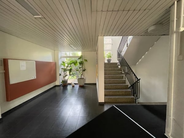 Charmante 3.5-Zimmer-Wohnung mit Balkon im Holenacker-Quartier 8