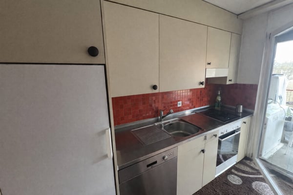 Charmante 3.5-Zimmer-Wohnung mit Balkon im Holenacker-Quartier 2