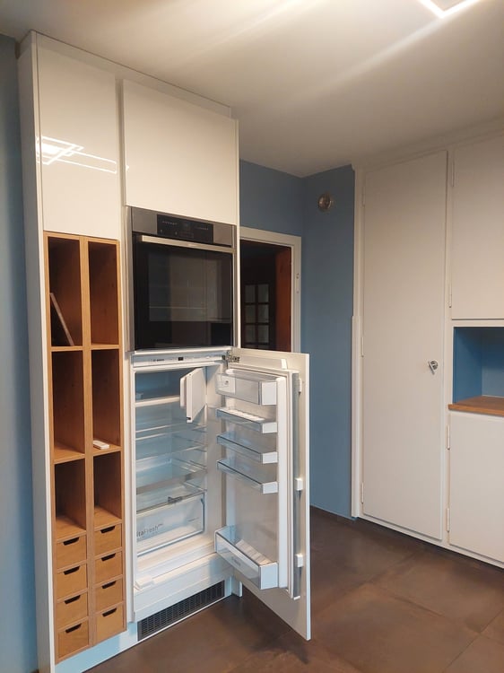 Einfamilienhaus freistehend mit zusätzlichem Umschwung und Garage 9