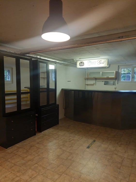 Einfamilienhaus freistehend mit zusätzlichem Umschwung und Garage 27